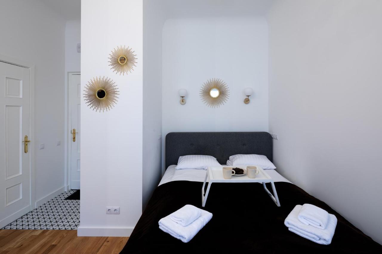 Brivibas House Design Apartments In City Center Riga Exterior foto