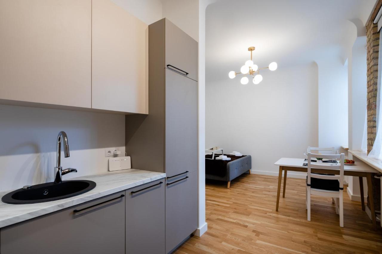 Brivibas House Design Apartments In City Center Riga Exterior foto
