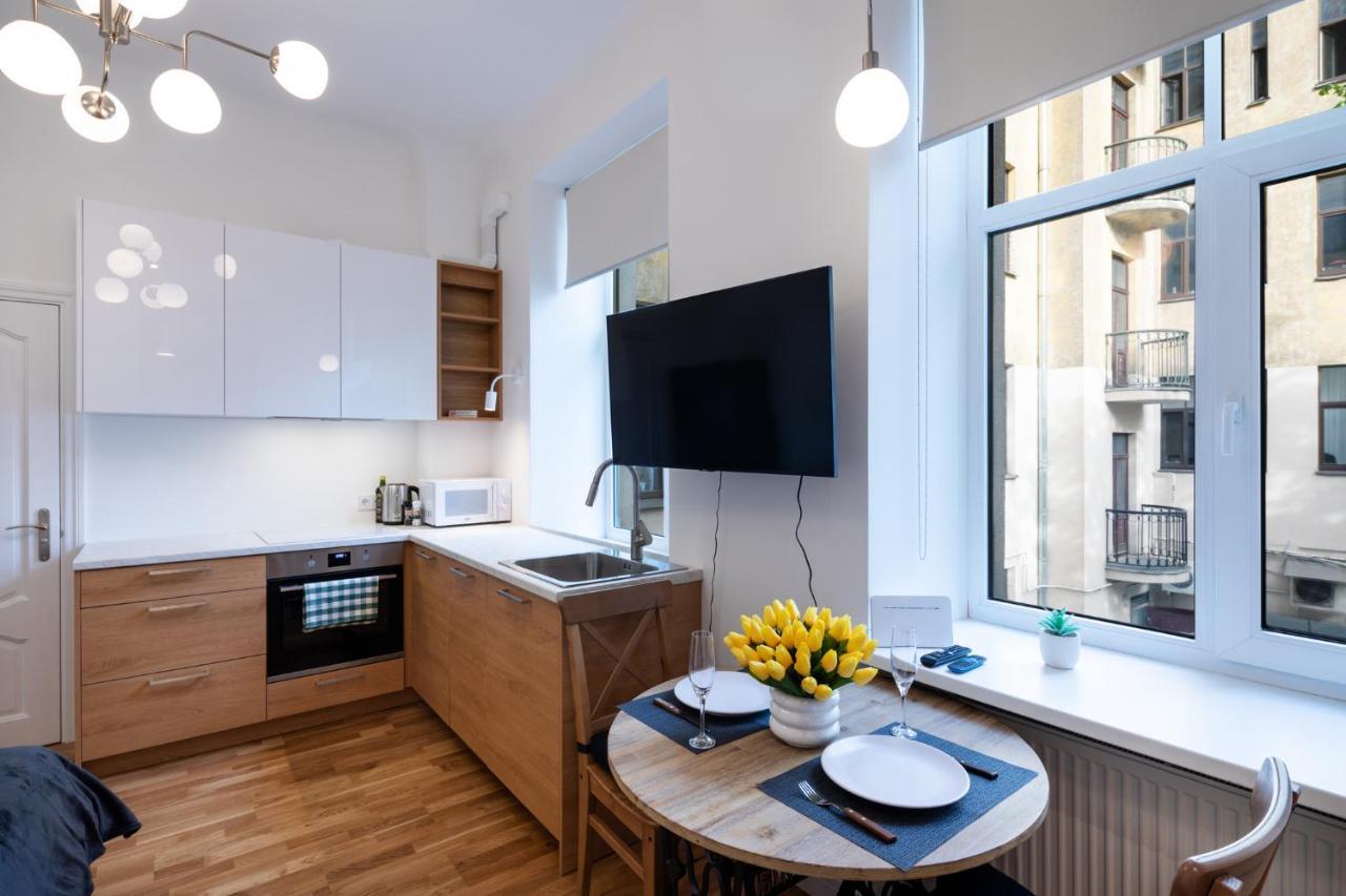 Brivibas House Design Apartments In City Center Riga Exterior foto